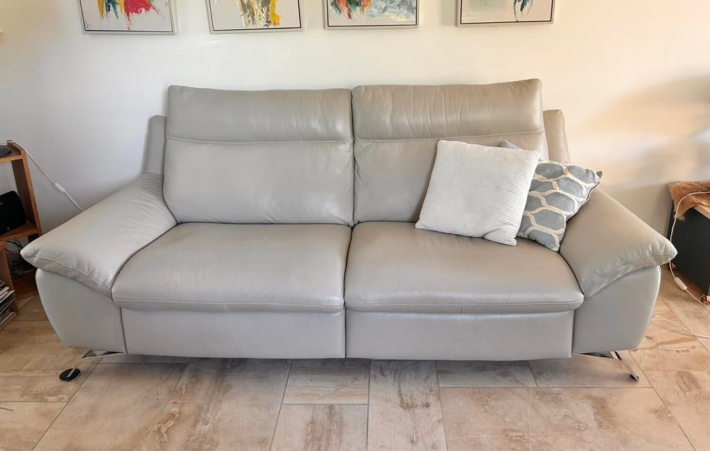 Salon canape relax electrique beige cuir natuzzi edition, Maison & Meubles, Canapés | Salons, Comme neuf, 200 à 250 cm, Cuir, Enlèvement