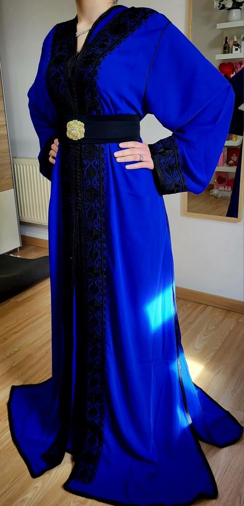 Robe marocaine, Takchita Bleu Roi, Enlèvement, Bleu