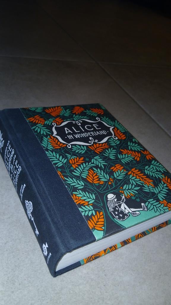 Leesboek Alice in wonderland (Lewis Carrol), Ophalen