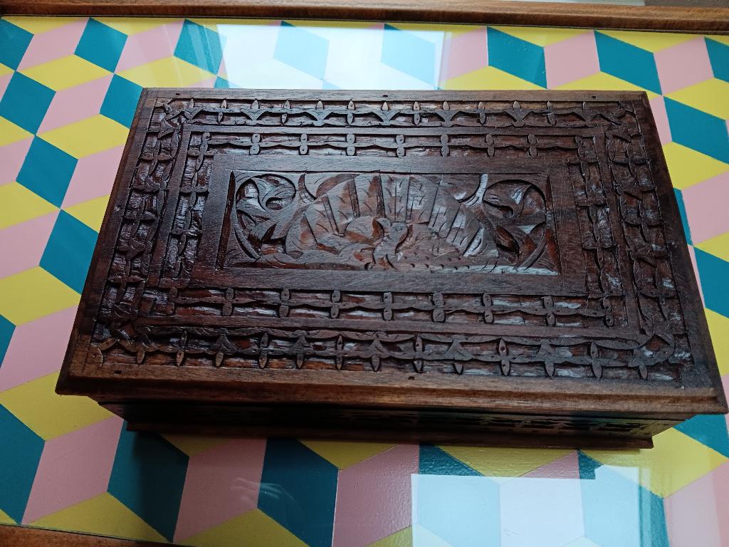 boîte/boîte d'artisanat en bois indonésien (grand modèle), Enlèvement ou Envoi