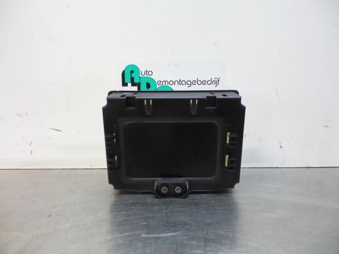 Affichage intérieur d'un Opel Zafira (Zafira A 99-), -, Opel, 3 mois de garantie, Utilisé