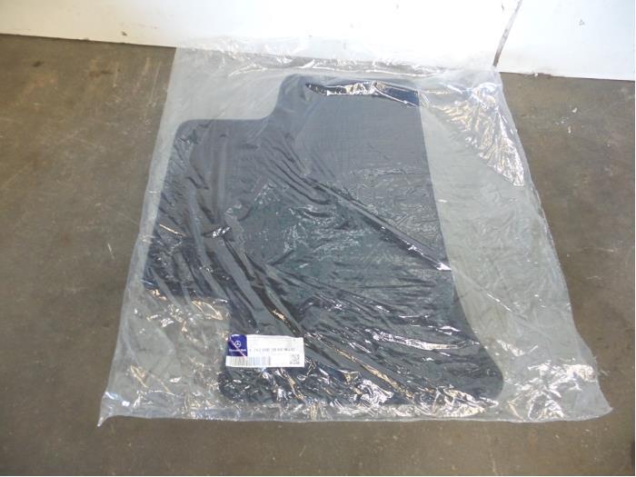 Matten Set van een Mercedes B-Klasse (B-Klasse 11-), Auto-onderdelen, Interieur en Bekleding, -, -, Nieuw, Ophalen of Verzenden