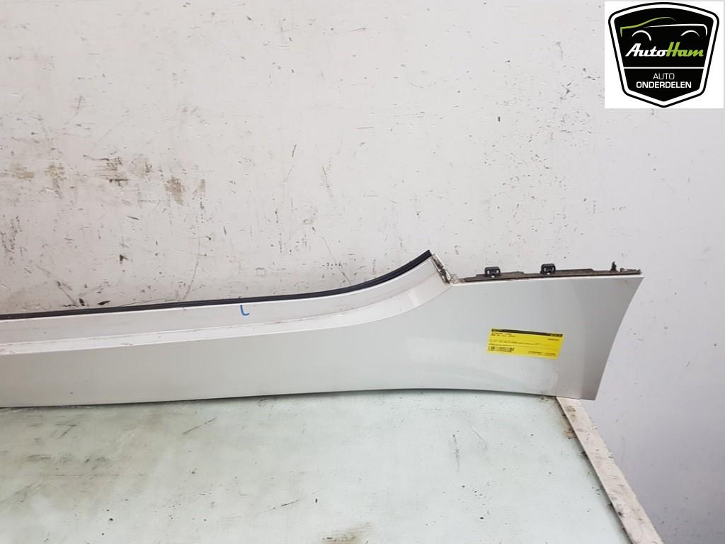 JUPE LATERALE GAUCHE BMW Z4 Roadster (E89) (|51127231077|), Utilisé, Gauche, BMW