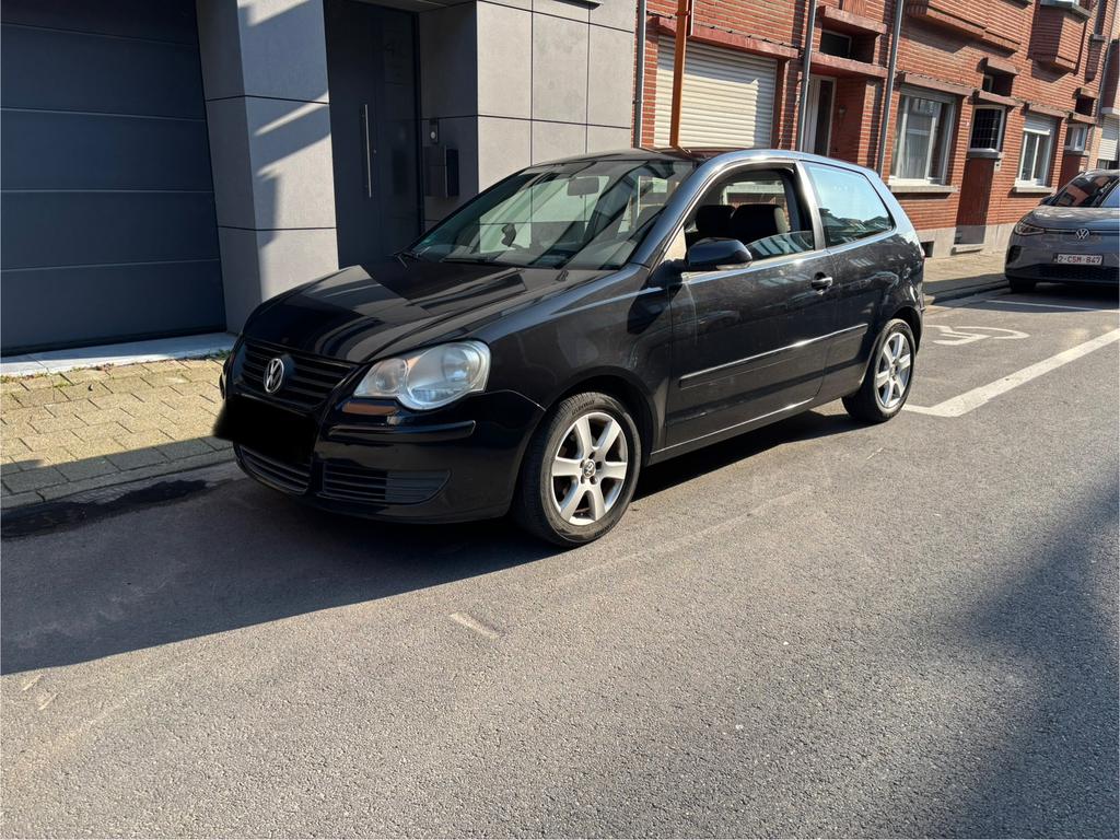 Déjà approuvé - VVK Polo Euro4 Petrol, Autos, Achat, Entreprise, Air conditionné, Euro 4