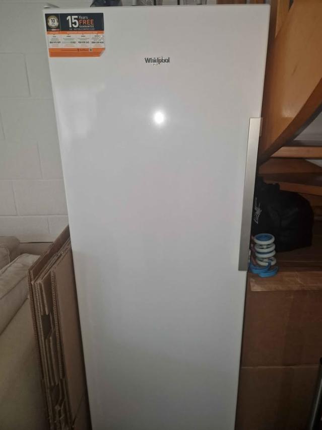 Vrieskast Whyrpool (Werkt niet), Elektronische apparatuur, Vriezers en Diepvrieskisten, Gebruikt, Minder dan 60 cm, 160 cm of meer