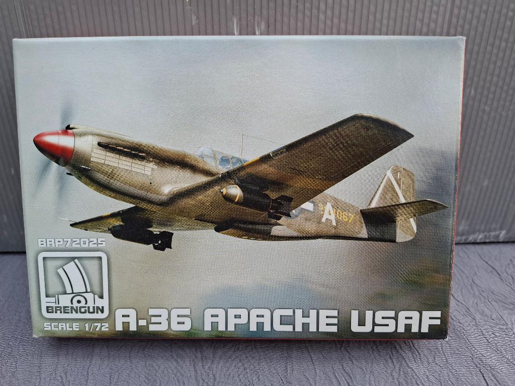 BRENGUN A-36 North American Apache USAF 1/72 BRP72025, Hobby & Loisirs créatifs, Modélisme | Avions & Hélicoptères, Enlèvement