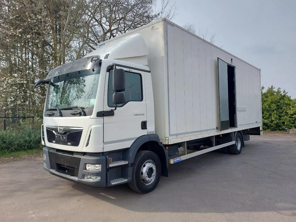 MAN TGM 15.250 4x2 BL Automat- ALU koffer -- 2 in stock, Autos, Camions, Entreprise, Achat, Caméra de recul, Air conditionné, Verrouillage central