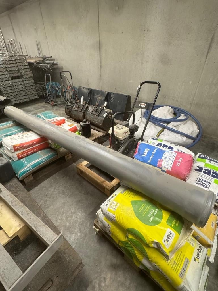 Rioolbuis 200mm- 300cm lengte, Ophalen, 2 tot 4 meter, PVC, Nieuw