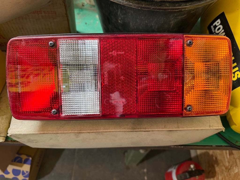 Set van 2 vrachtwagen achterlichten. Merk SAW., Ophalen of Verzenden, Nieuw