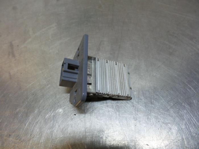 Kachel Weerstand van een Hyundai Matrix (Matrix 02-), Auto-onderdelen, Airco en Verwarming, Hyundai, Gebruikt, Ophalen of Verzenden