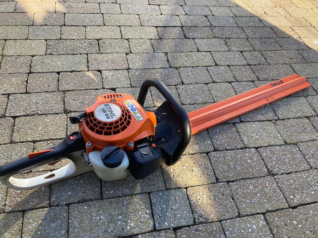 Taille Haie sthil - HS 45, Enlèvement