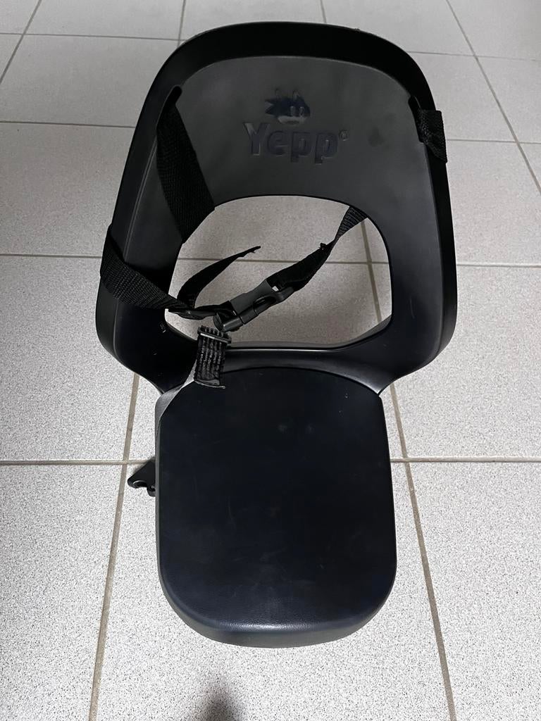 Yepp thule fietstoel junior, Fietsen en Brommers, Fietsaccessoires | Fietsstoeltjes, Ophalen, Zo goed als nieuw