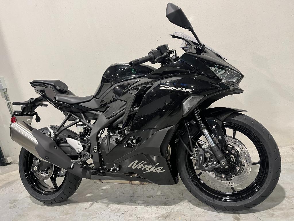 ZX4R NOIR 2025 NOUVEAU EN STOCK, Motos, Entreprise, Plus de 35 kW, Super Sport, 400 cm³