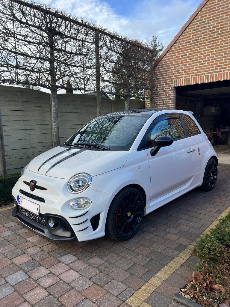 Fiat Abarth Turismo in topstaat !, Auto's, Abarth, Particulier, Lederen bekleding, Benzine, Euro 6, Handgeschakeld, Wit, Leder