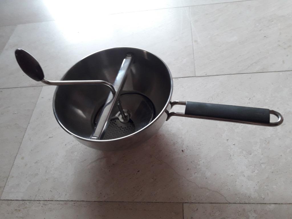 Cuisipro Delux Voedselmolen, Huis en Inrichting, Keuken | Keukenelementen, Gebruikt, Ophalen of Verzenden