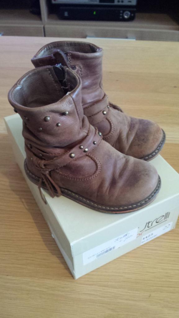 Bruine laarsjes met studs - Oliver Strelli - maat 22, Bottes, Enlèvement ou Envoi, Oliver Strelli, Utilisé