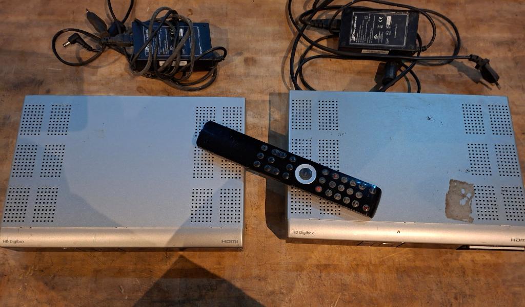 digibox telenet, Audio, Tv en Foto, Ophalen of Verzenden, Gebruikt, Decoder