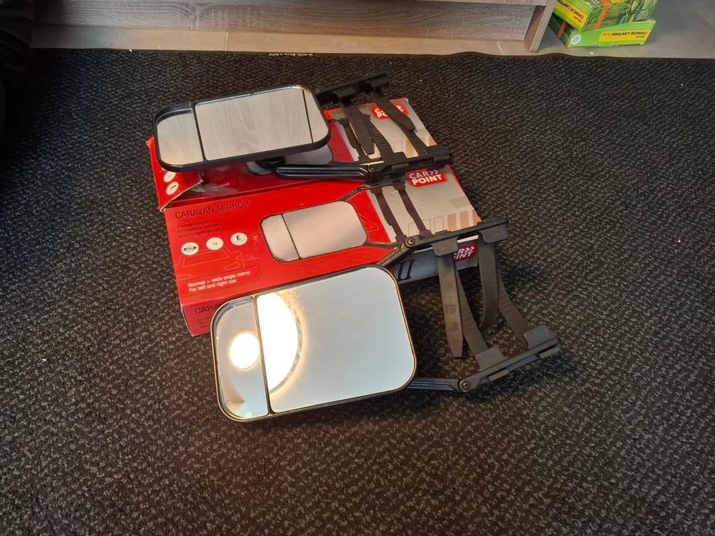 Set autospiegels voor aanhangwagen of caravan, Ophalen
