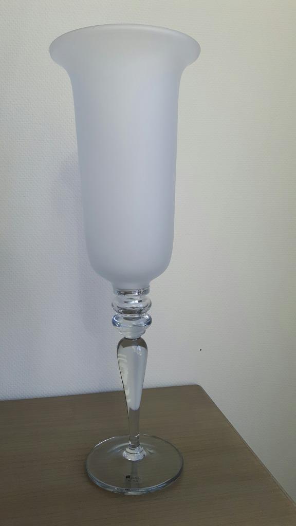 decoratieve vaas op voet, Enlèvement, Neuf, Verre, 50 à 75 cm