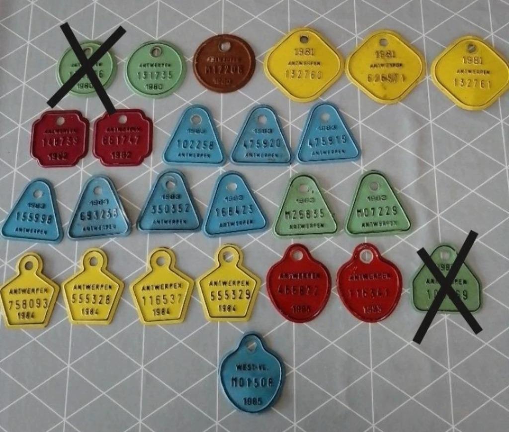 Oude taksplaten / fietsplaten 1977 - 1985, Ophalen of Verzenden