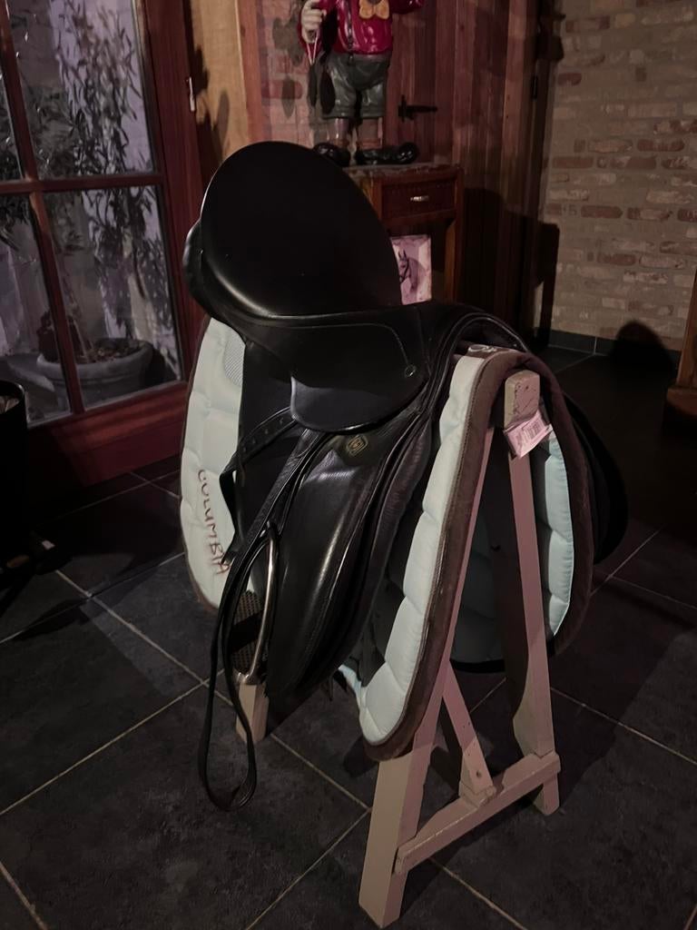Zwart stubben zadel, Dieren en Toebehoren, Ophalen, Zo goed als nieuw