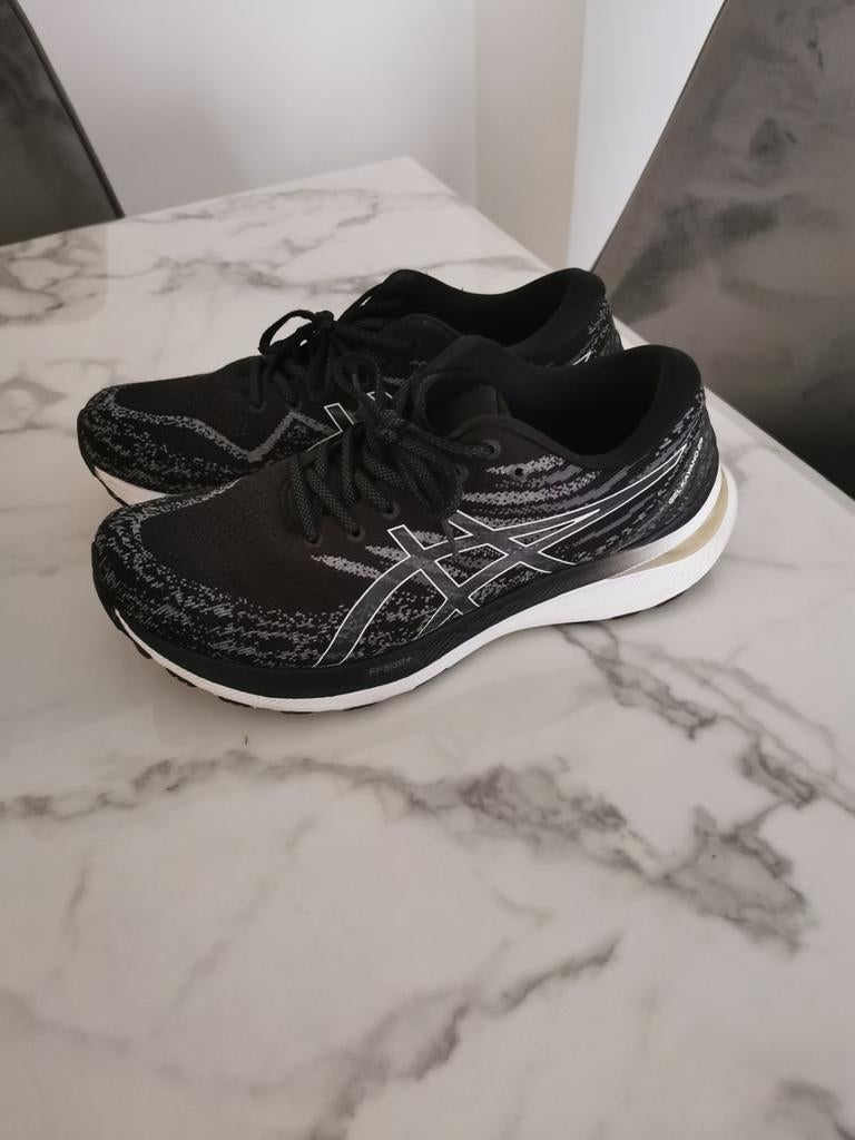 Asics kayano 29 taille 44, Enlèvement ou Envoi, Comme neuf, Adidas