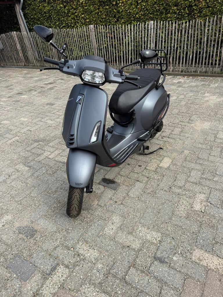 Vespa sprint klasse A, Vélos & Vélomoteurs, Scooters | Vespa, Comme neuf, Vespa S, Classe A (25 km/h), Essence, Enlèvement