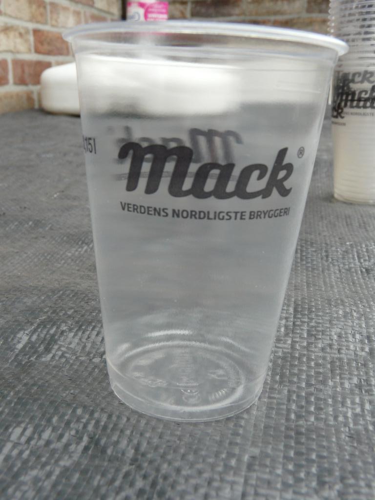 Nieuwe plastiek bekers van brouwerij Mack Trømso Noorwegen, Ophalen, Nieuw, Overige typen