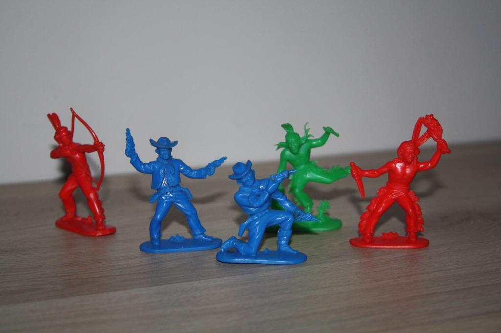 oude cowboys en indianen , groen,rood,blauw , W.Germany, Verzamelen, Poppetjes en Figuurtjes, Ophalen of Verzenden, Gebruikt