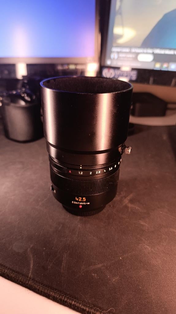 Panasonic 42.5 F/1.2 Leica Nocticron, Enlèvement ou Envoi, Comme neuf, Lentille standard