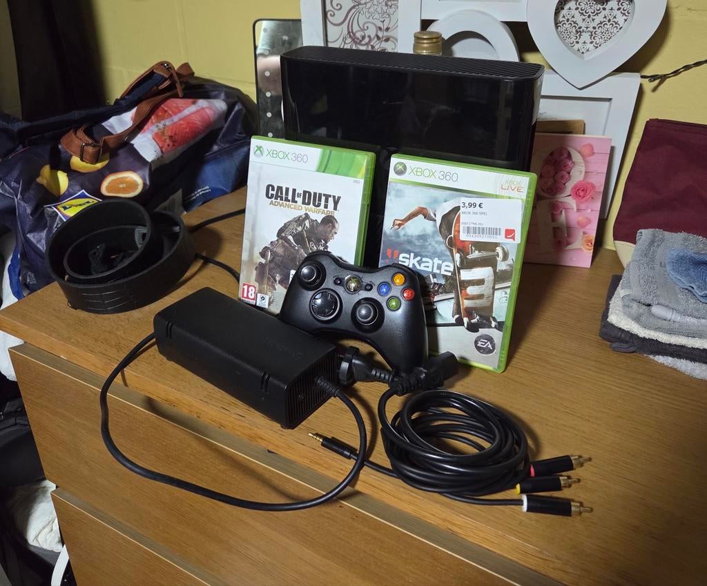 Xbox 360 e, Games en Spelcomputers, Ophalen