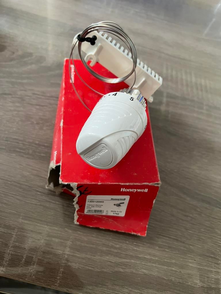 Vanne thermostatique avec bulbe HONEYWELL, Enlèvement, Comme neuf