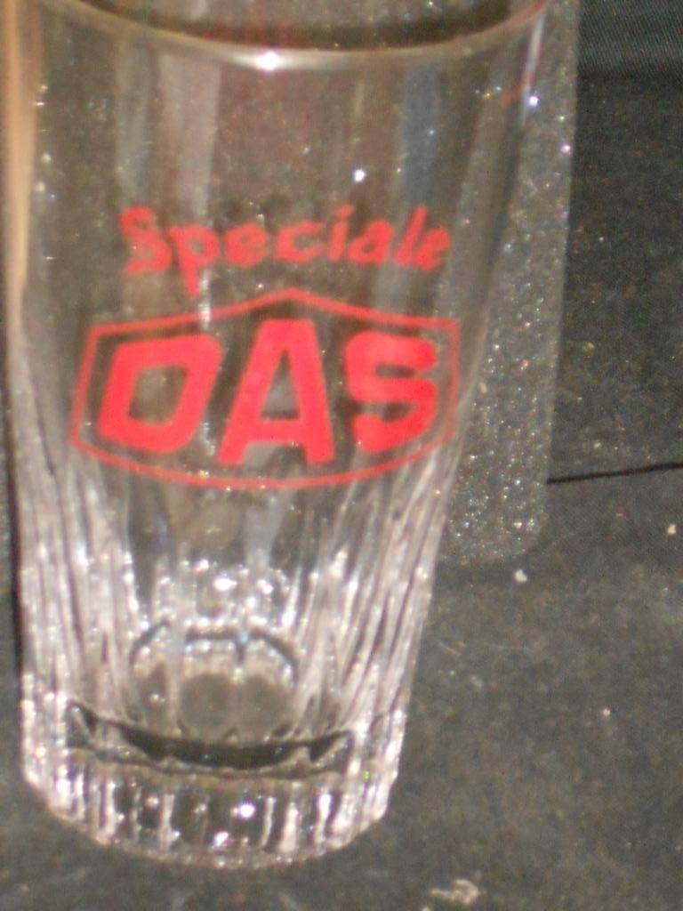 Bierglazen..Geve Acide., Verzamelen, Ophalen of Verzenden, Zo goed als nieuw, Glas of Glazen, Overige merken