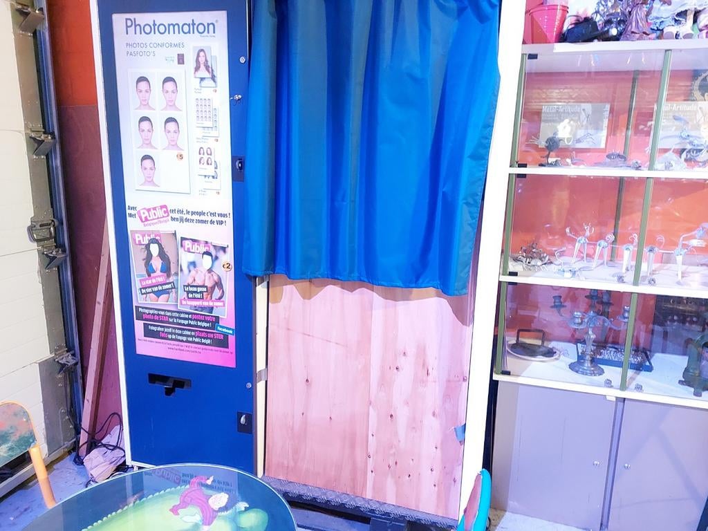 Photomaton, Enlèvement