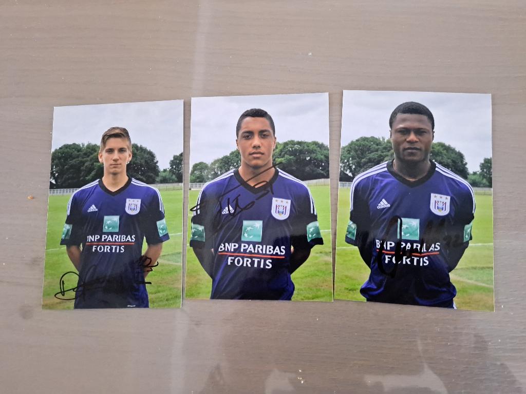 3 foto's met handtekening RSC Anderlecht 2013-2014, Ophalen of Verzenden, Zo goed als nieuw