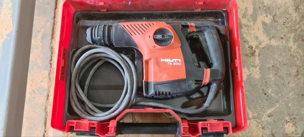 Burineur Hilti TE300 AVR, Bricolage & Construction, Outillage | Autres Machines, Enlèvement, Comme neuf