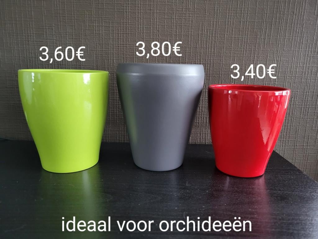 Plantenpotten, Ophalen of Verzenden, Zo goed als nieuw