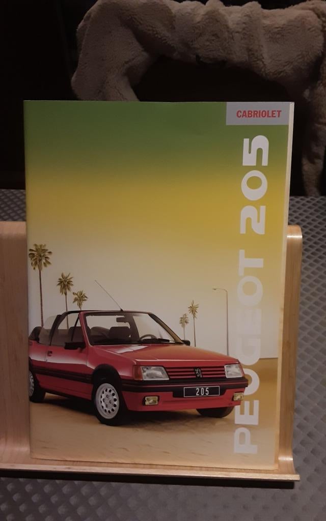 PEUGEOT 205 cabriolet brochure, Enlèvement ou Envoi, Peugeot