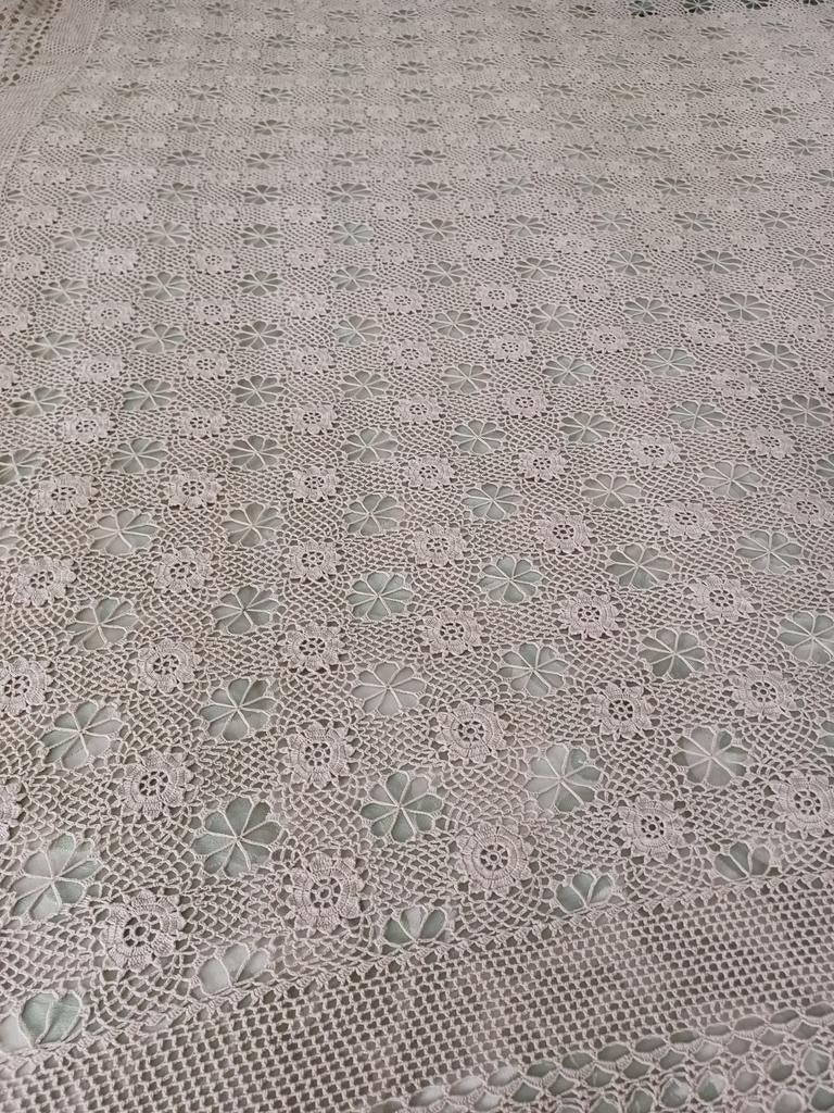 Couvre-lit autocrocheté, Enlèvement ou Envoi, Comme neuf