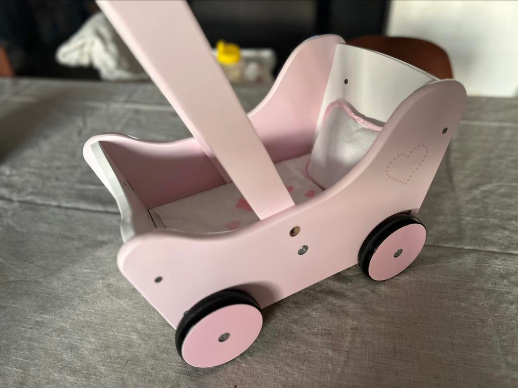 landau pour poupée en bois, Enfants & Bébés, Enlèvement ou Envoi, Comme neuf, Jouet à Pousser ou Tirer