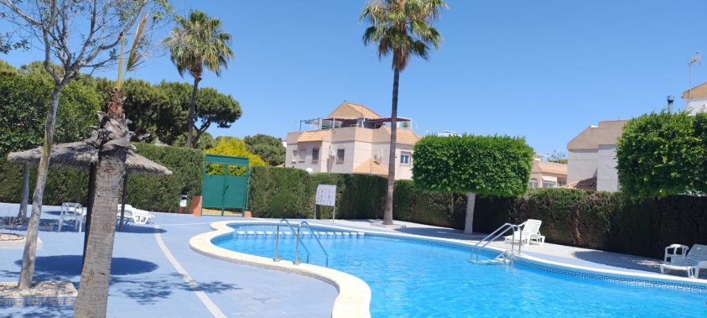 Agréable bungalow a louer a Torrevieja  en Espagne, Vacances, Maisons de vacances | Espagne, Costa Blanca, Chalet, Bungalow ou Caravane