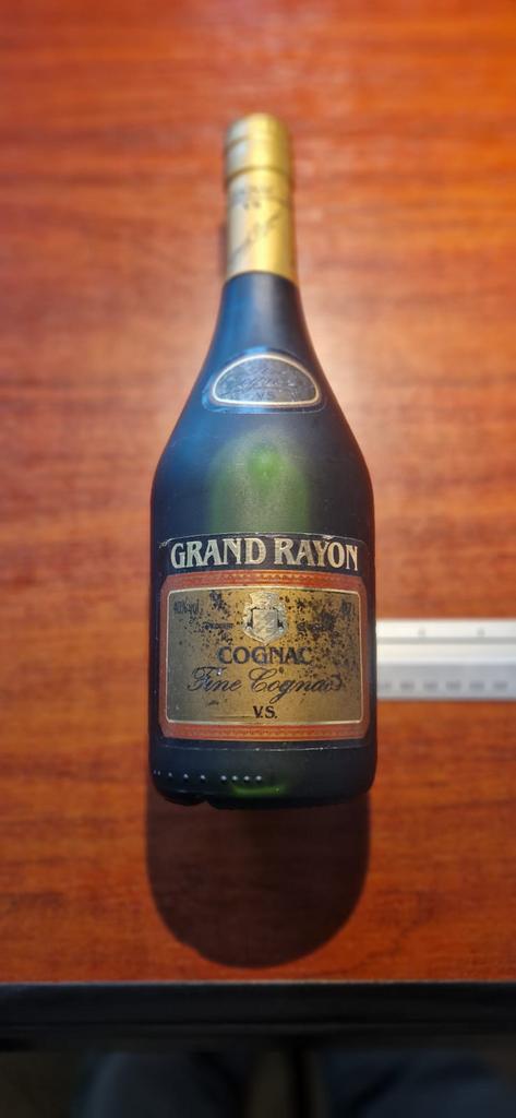 Fine cognac 1990, Enlèvement, Comme neuf