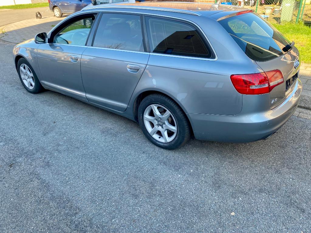 Audi A6 Facelift 2.0 Diesel Euro 5, Autos, Audi, Cuir, Achat, Boîte manuelle, Noir