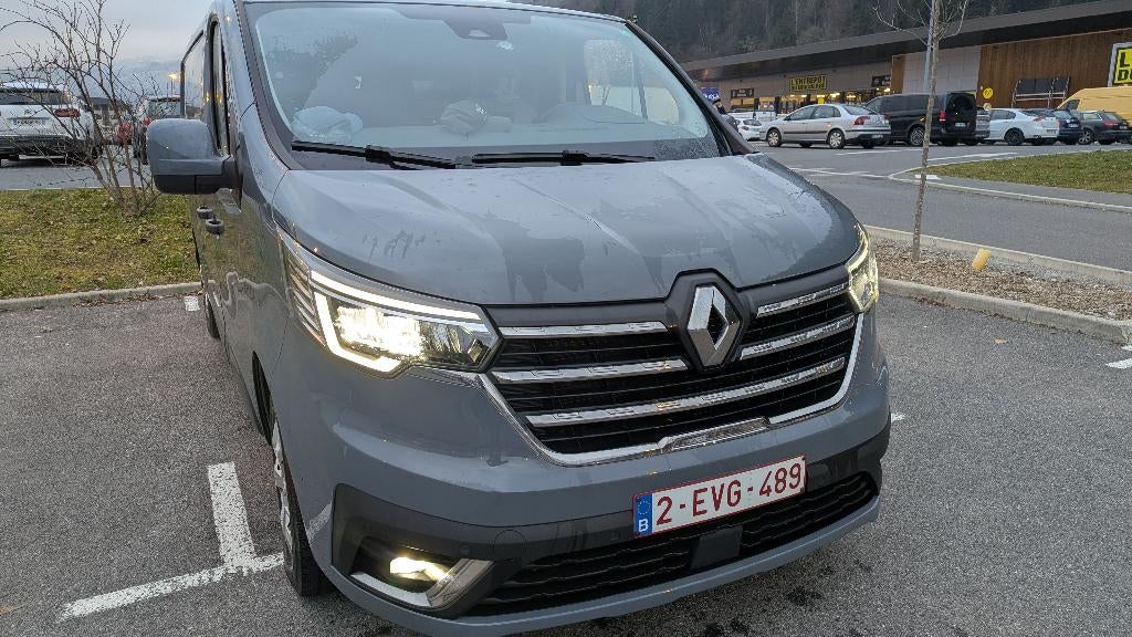 Renault Trafic L2H1 – 2.0 Blue dCi 170 – TVA récupérable, Achat, Euro 6, 3 places, Entretenue par le concessionnaire