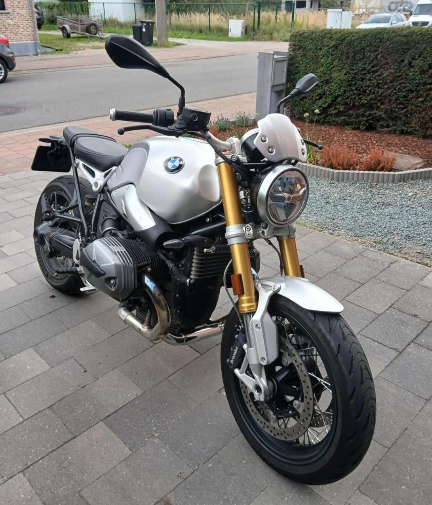 Bmw r nine t