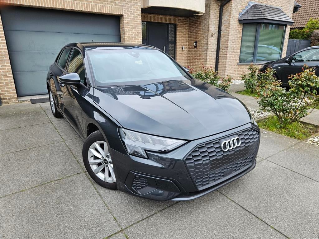 Audi A3 Sportback TFSI / NAVI / CARPLAY / ** SUPER DEAL **, Argent ou Gris, Euro 6, Entreprise, 5 portes