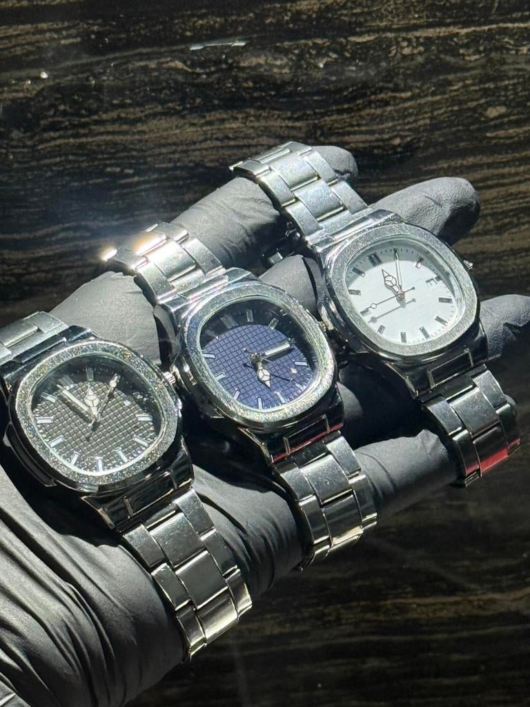 Betaalbare Horloges met mercedes logo verstelbaar, Bijoux, Sacs & Beauté, Montres | Hommes, Neuf, Montre-bracelet, Envoi