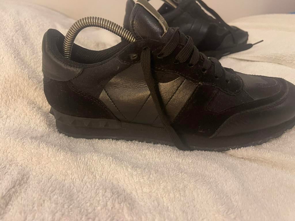 Valentino, Enlèvement, Comme neuf