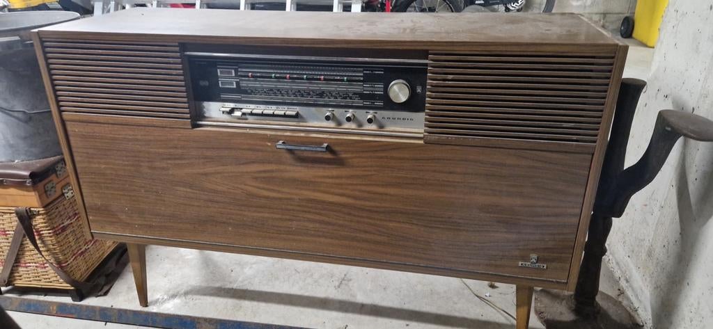 Vintage grundig radio - platenspeler kast, Ophalen, Radio