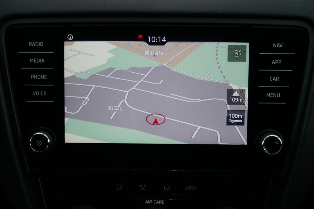 (1THQ676) Skoda OCTAVIA COMBI, Autos, Skoda, Achat, Euro 6, Entreprise, 5 portes